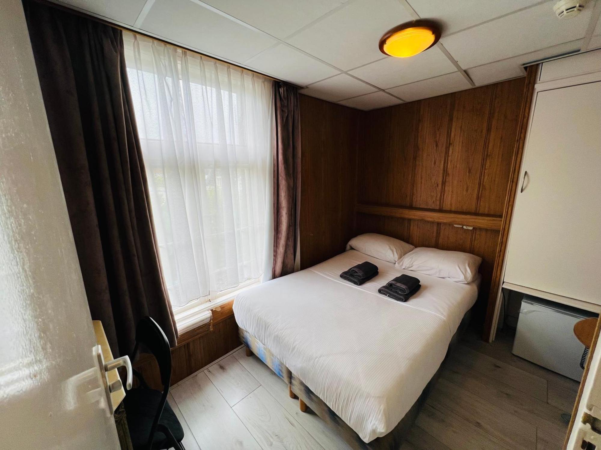 Hotel Sharm Amsterdam Bagian luar foto