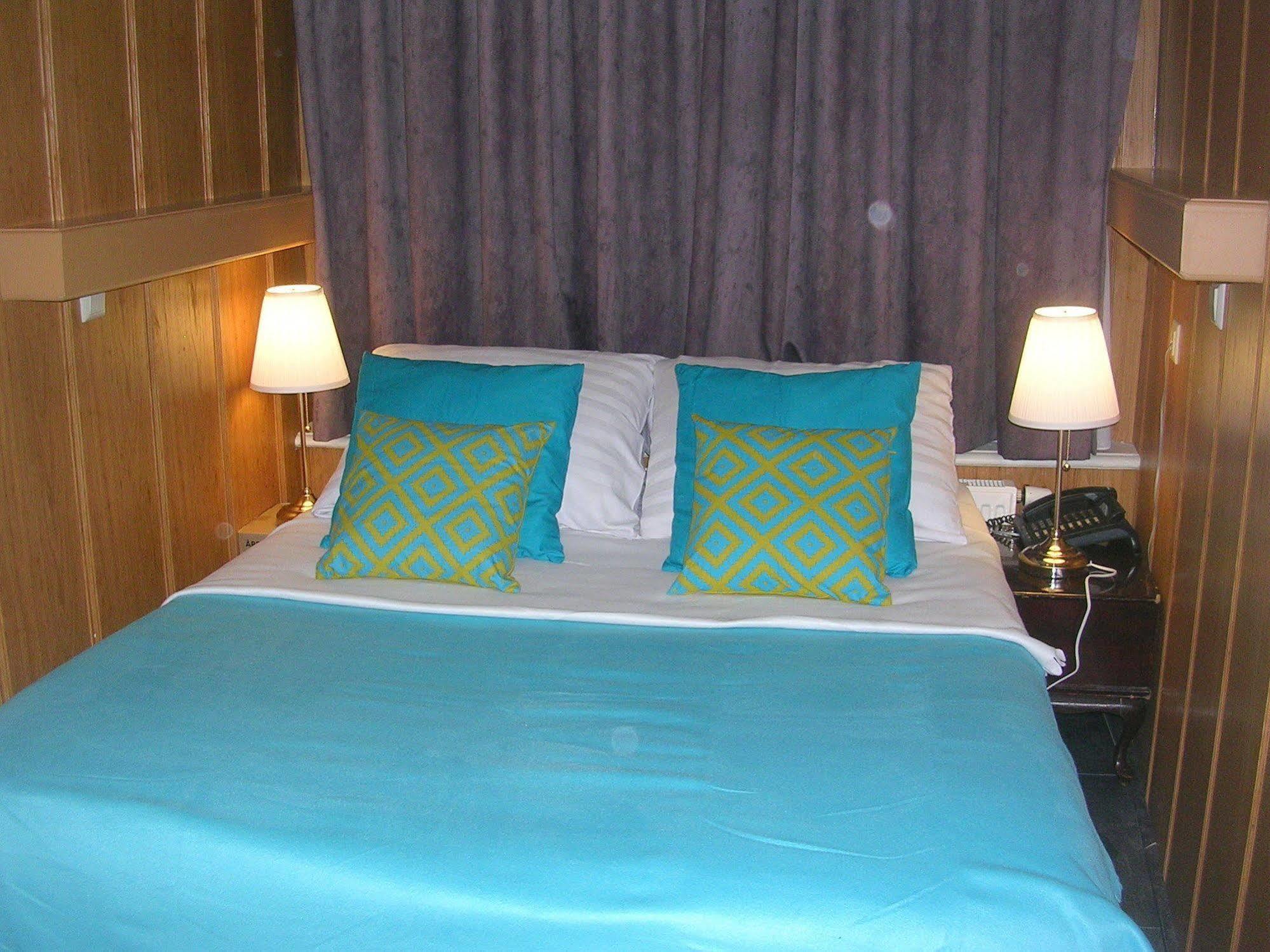 Hotel Sharm Amsterdam Bagian luar foto